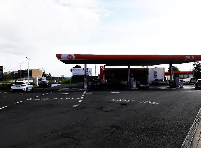 Sunset House Azores * Ponta Delgada