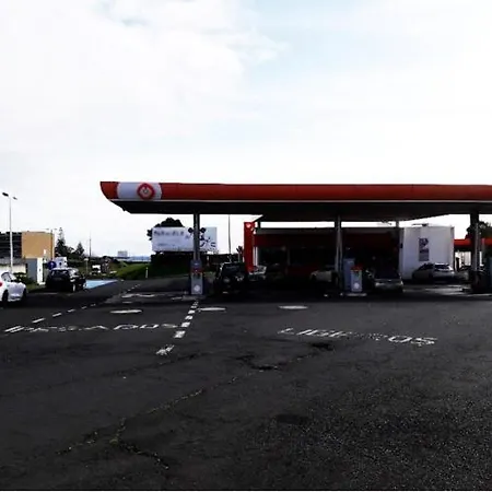 Sunset House Azores * Ponta Delgada